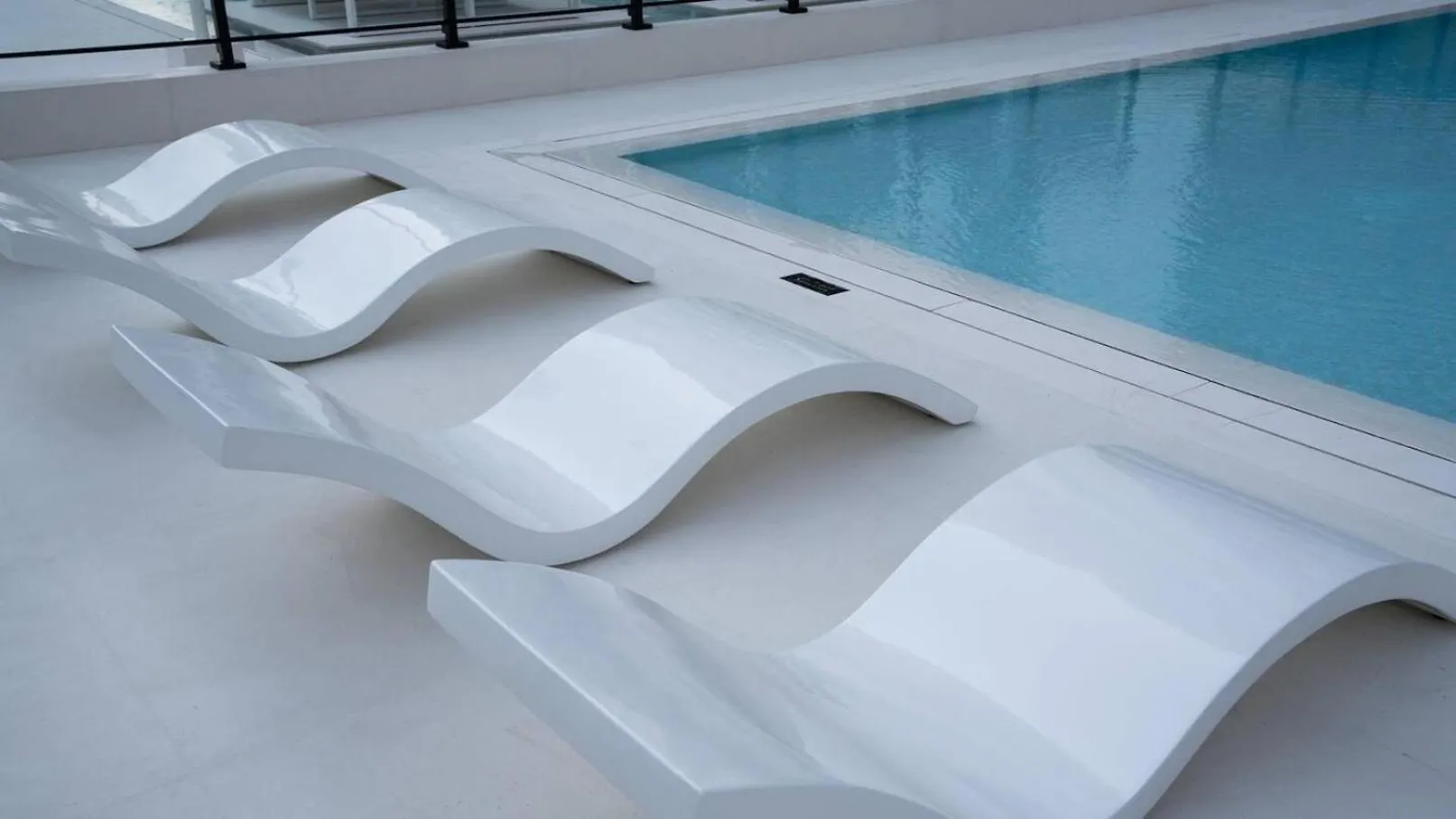 Jvc 1Br Apartment Modern Comfort, Pool, Parking Dubai